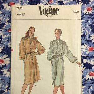 Vogue Pattern #7911 Misses Dress Size 12